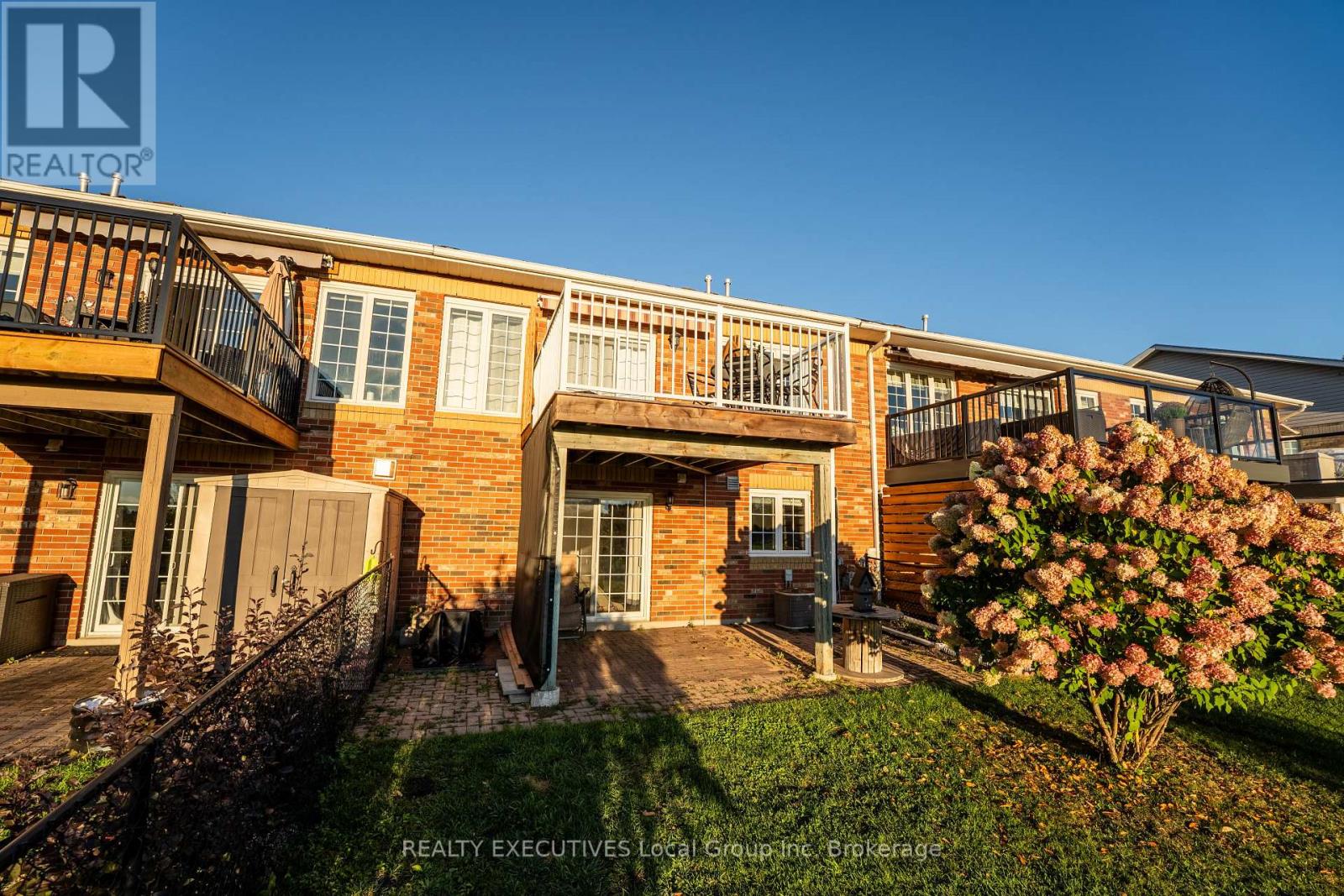 87 Fairway Drive Property Photo 4