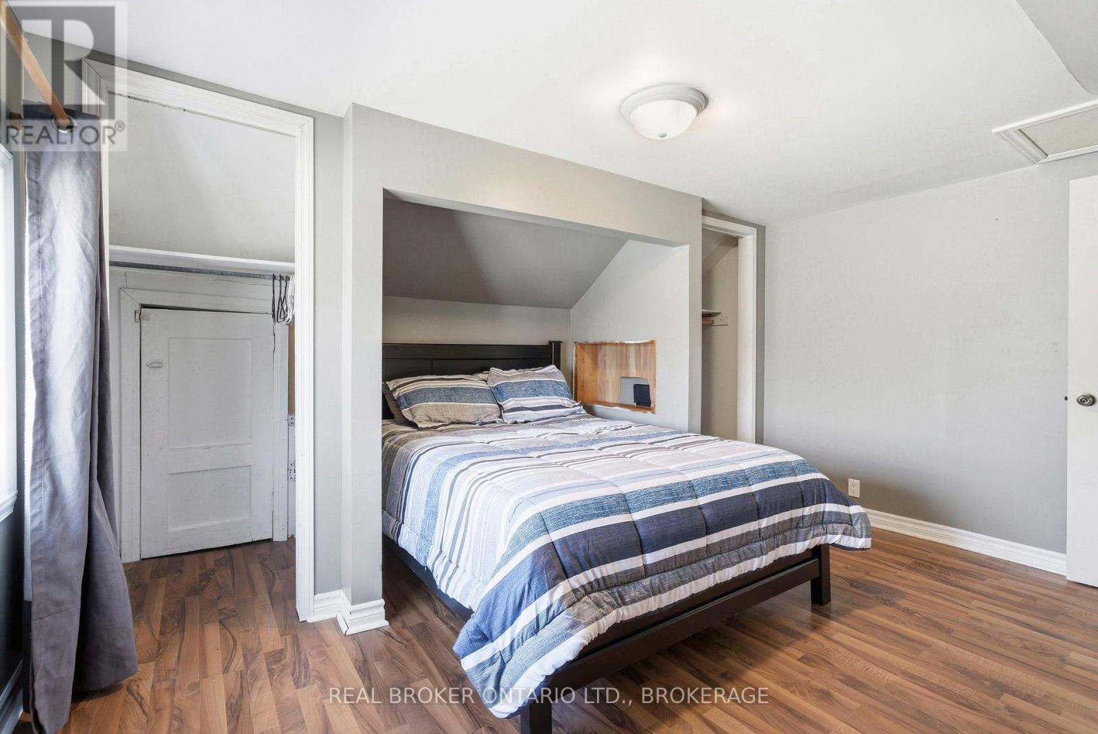 25 Dunbar Avenue Property Photo 25