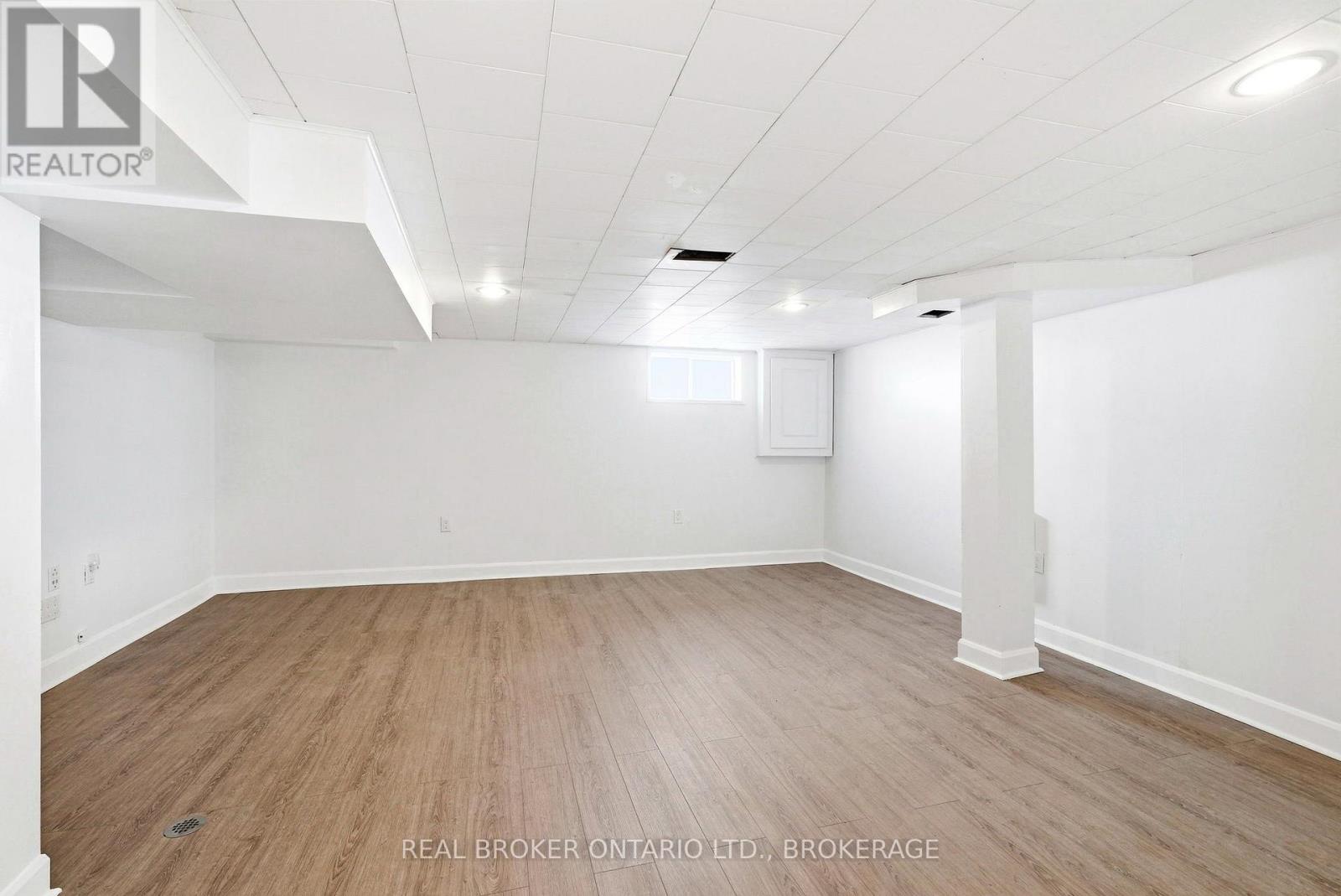 25 Dunbar Avenue Property Photo 29