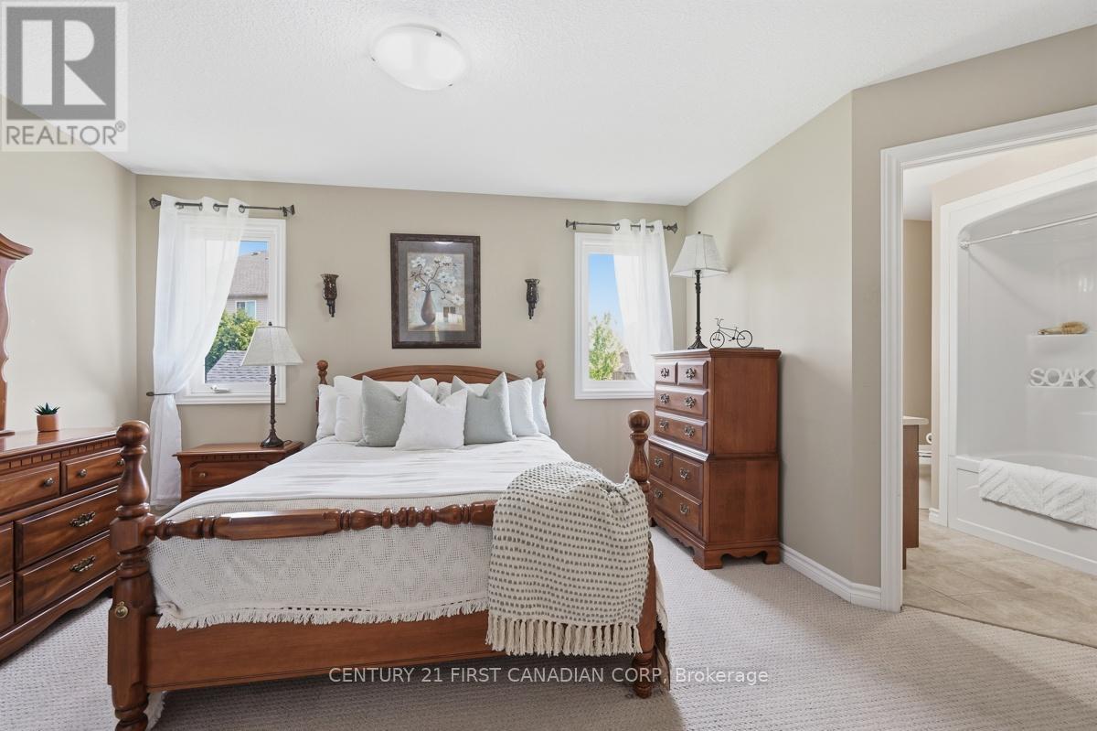 30 Pear Tree Avenue Property Photo 22
