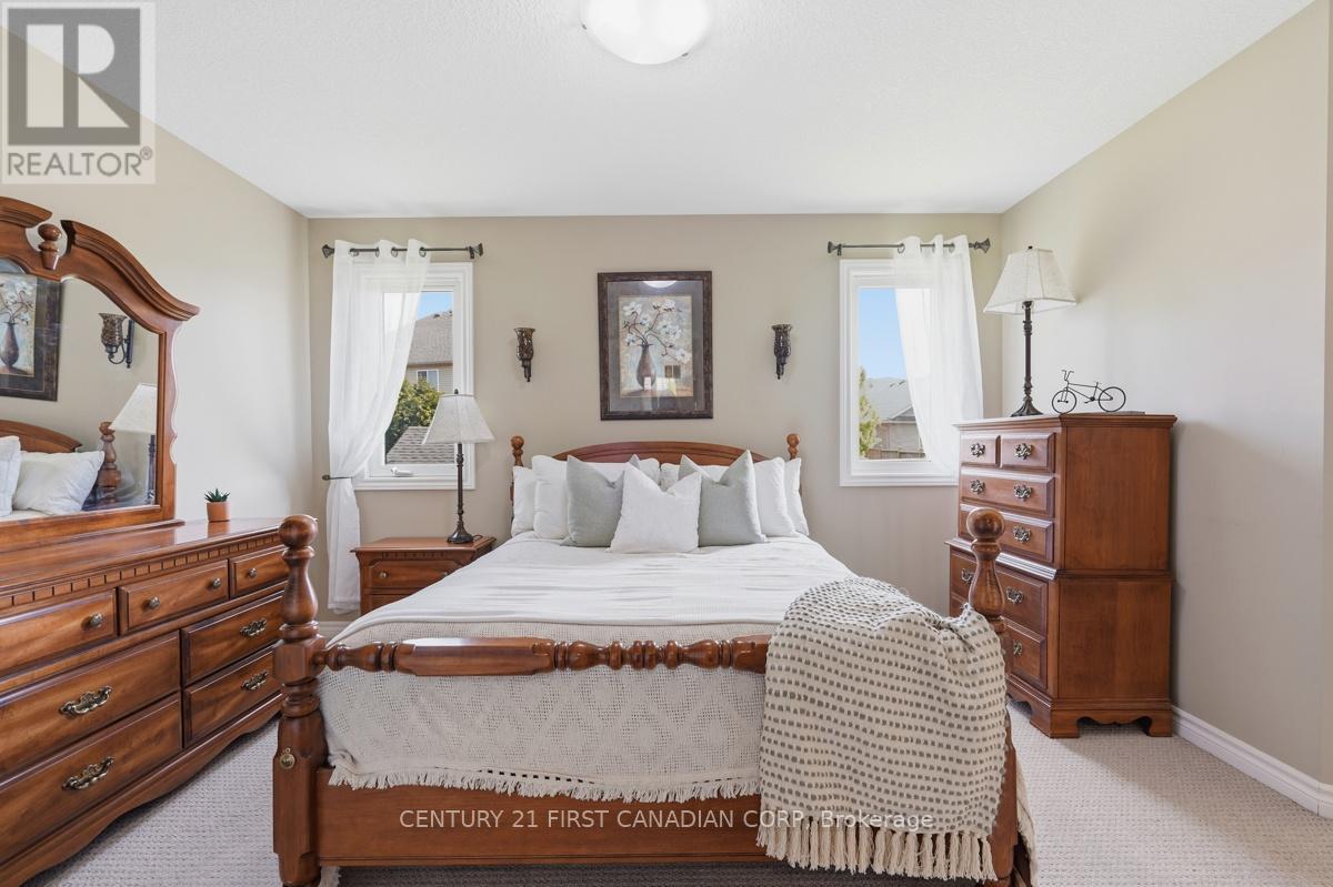 30 Pear Tree Avenue Property Photo 23