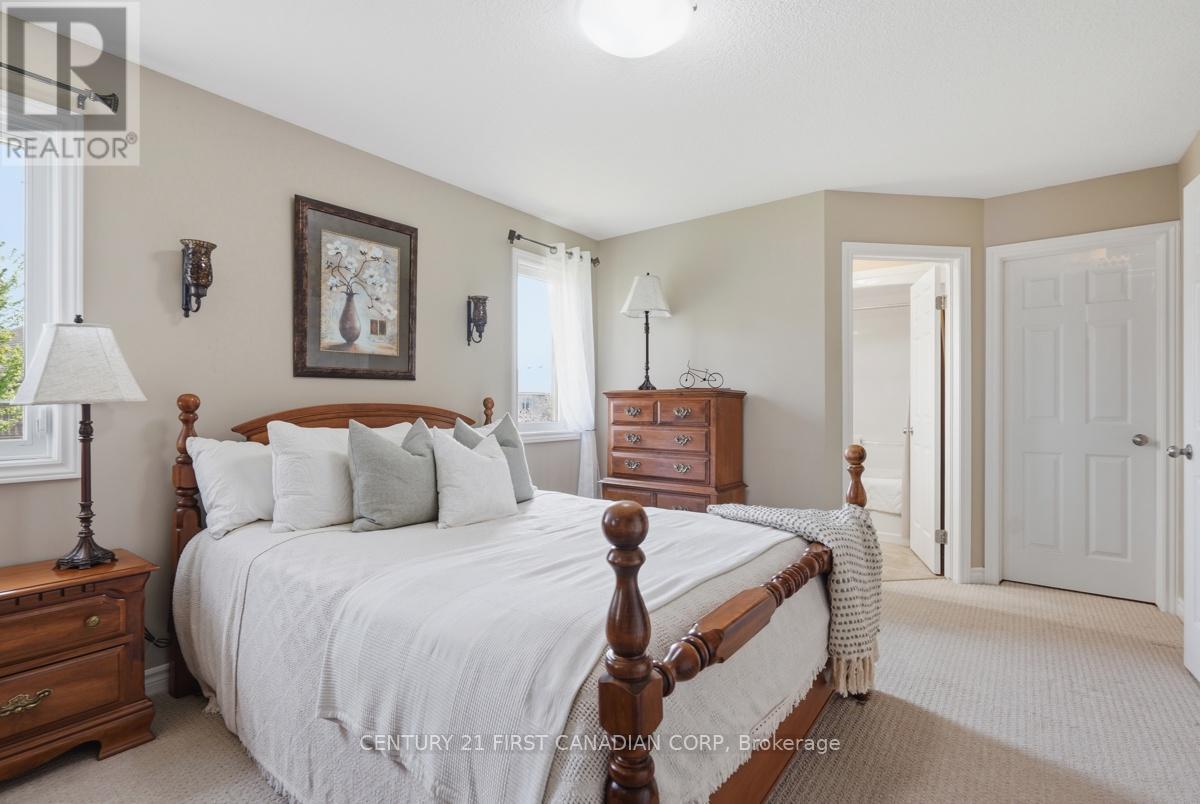 30 Pear Tree Avenue Property Photo 25