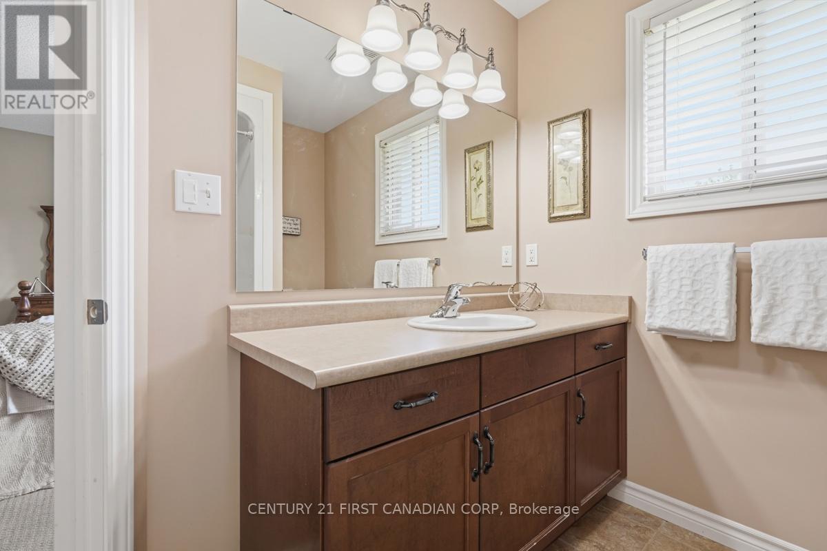 30 Pear Tree Avenue Property Photo 27
