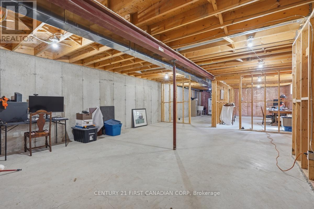 30 Pear Tree Avenue Property Photo 34