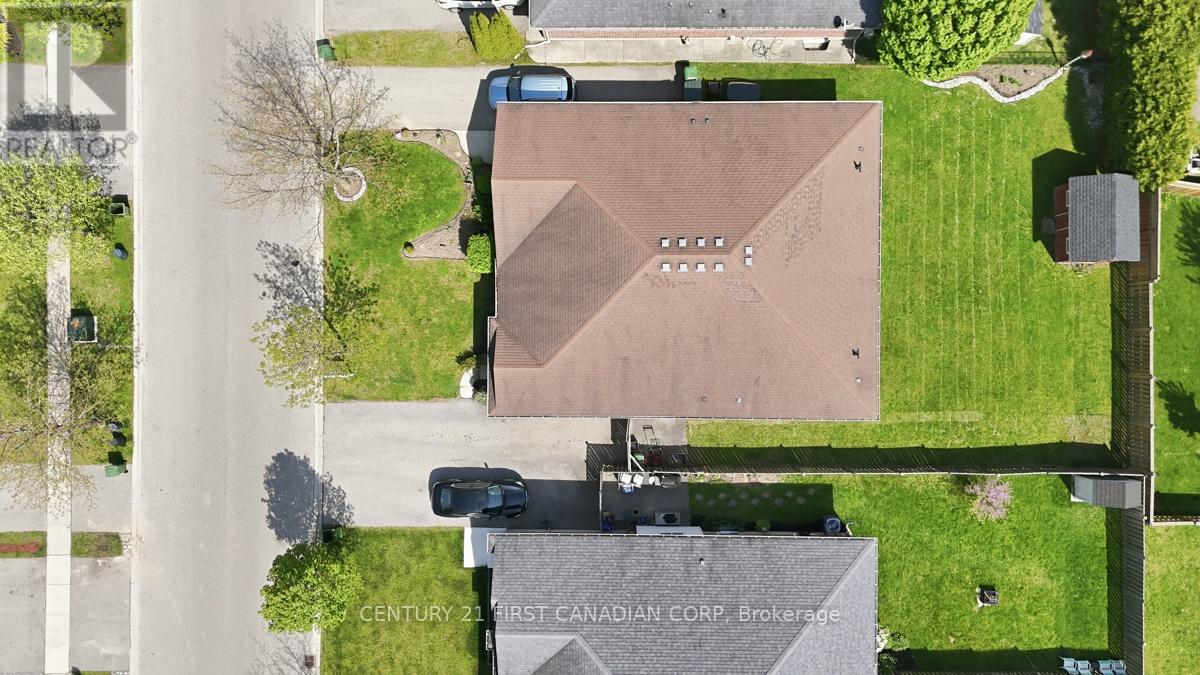 30 Pear Tree Avenue Property Photo 43