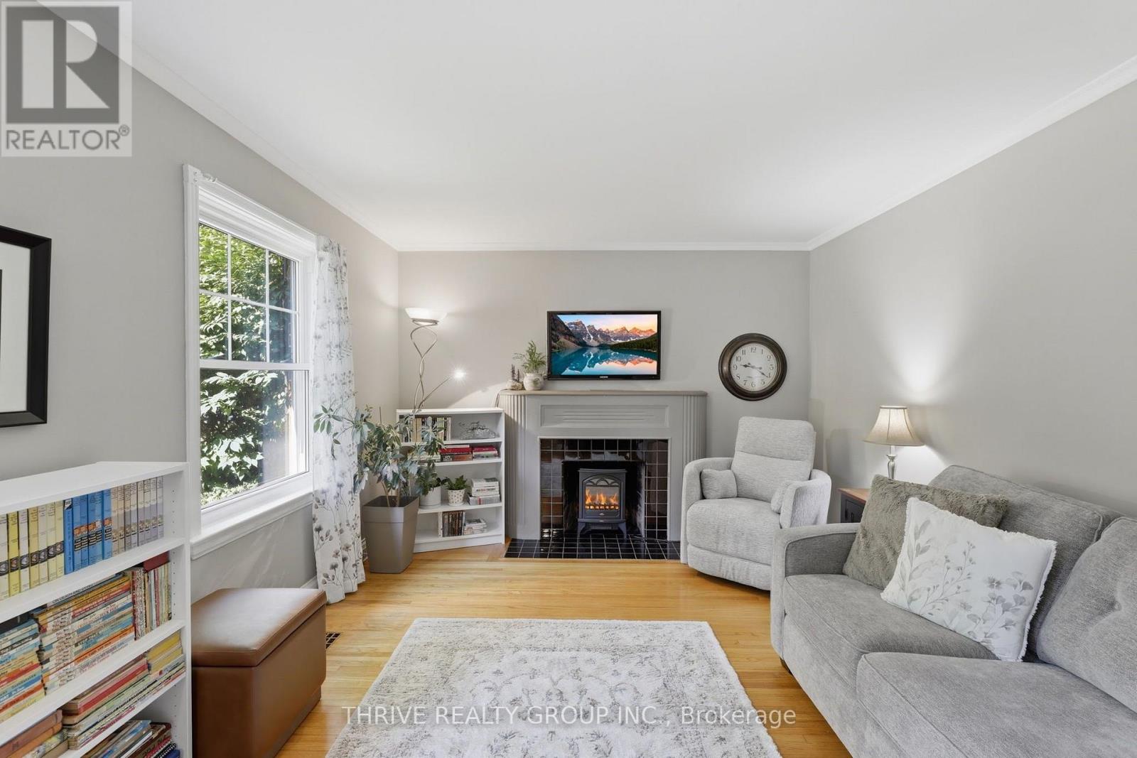 164 Devonshire Avenue Property Photo 6