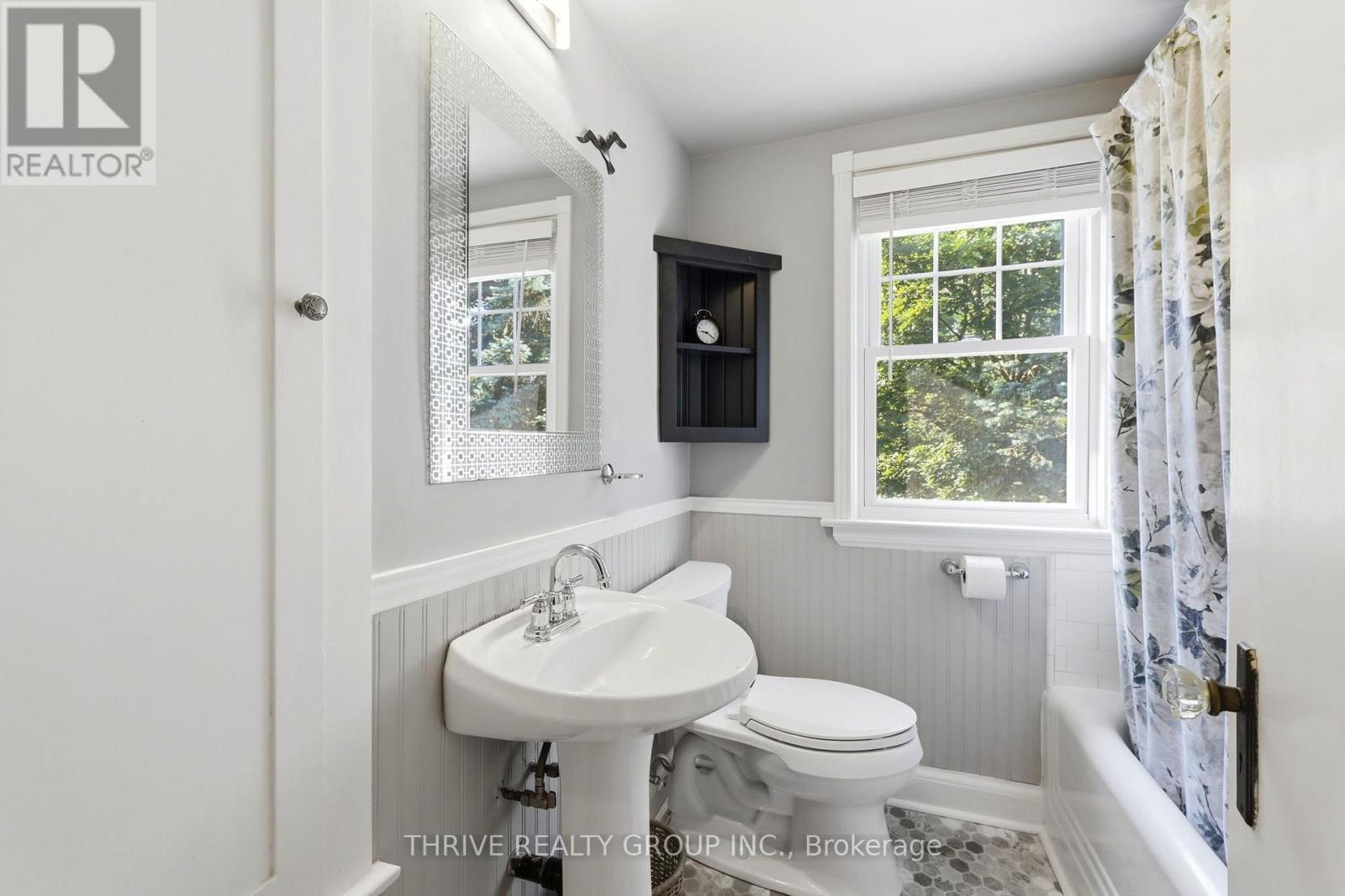164 Devonshire Avenue Property Photo 19