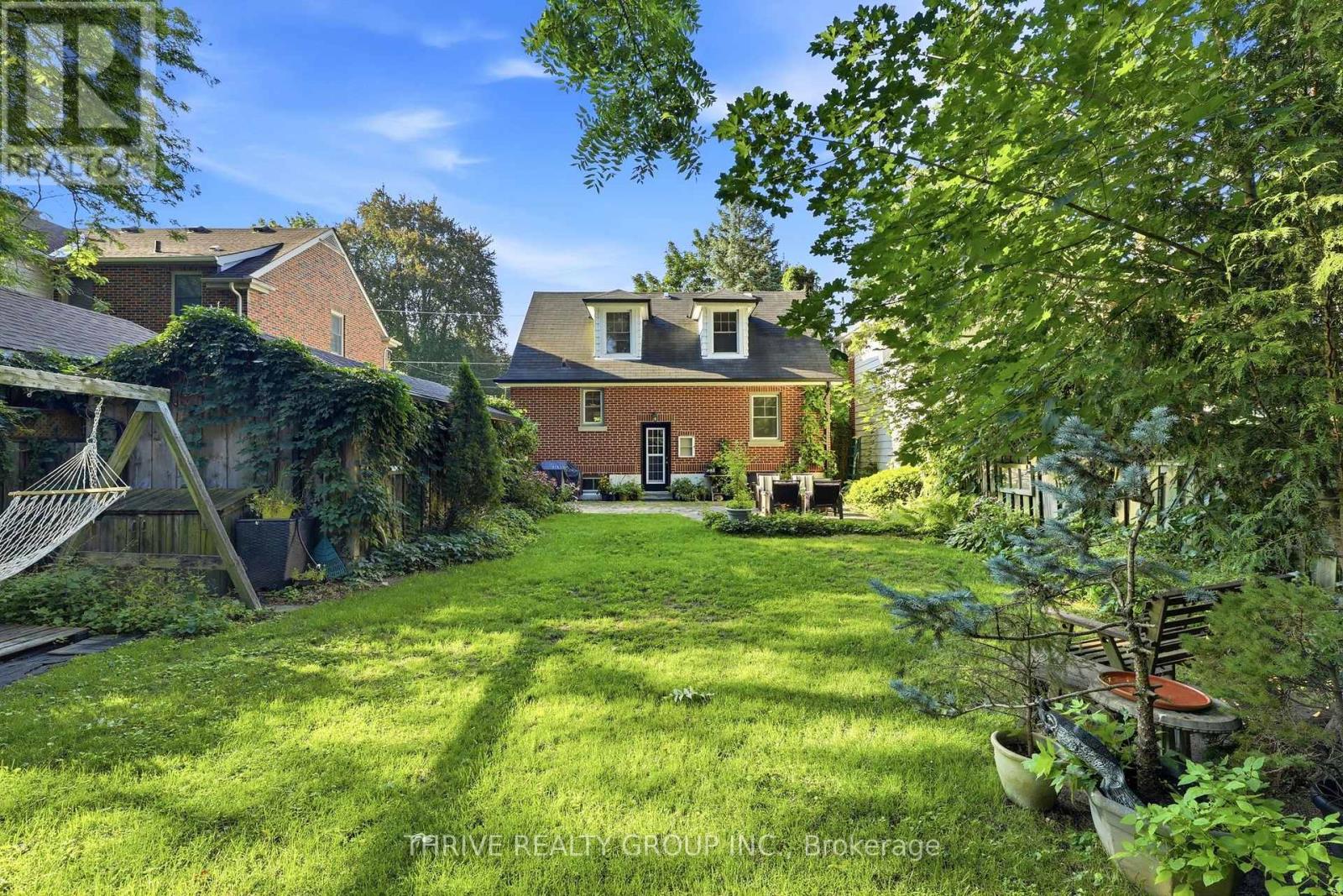 164 Devonshire Avenue Property Photo 25
