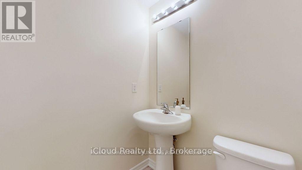 344 Ridley Crescent Property Photo 16