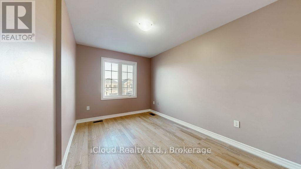 344 Ridley Crescent Property Photo 28