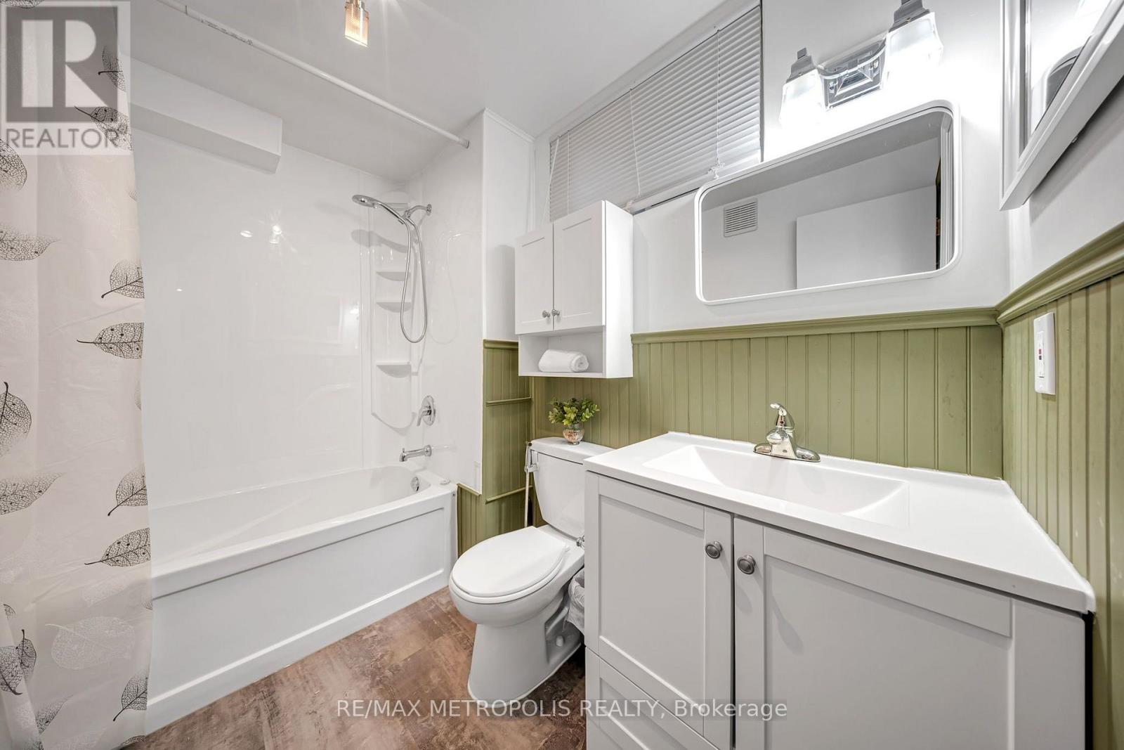 598 Black Oak Crescent Property Photo 30