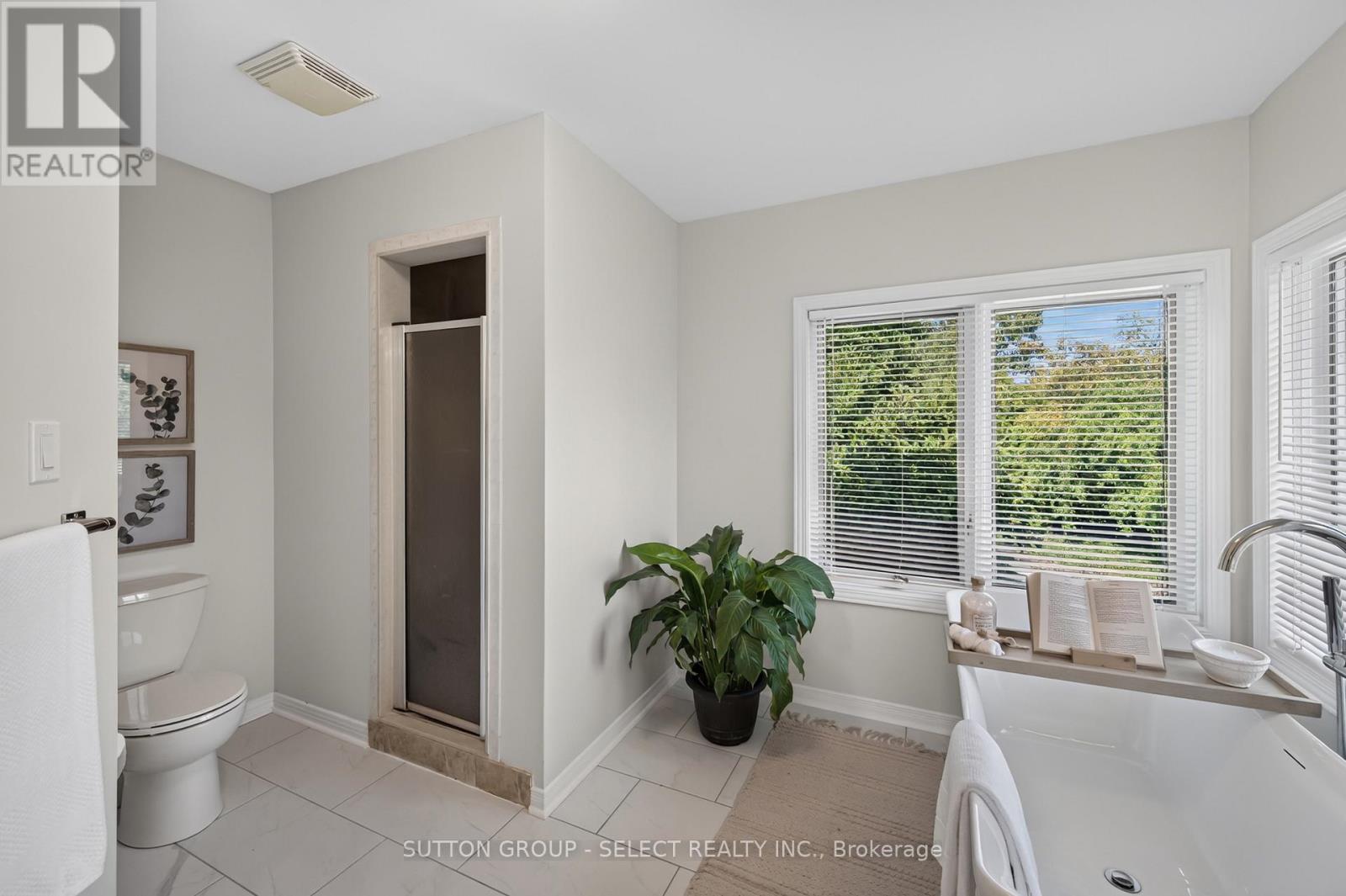 1316 Corley Drive N Property Photo 24