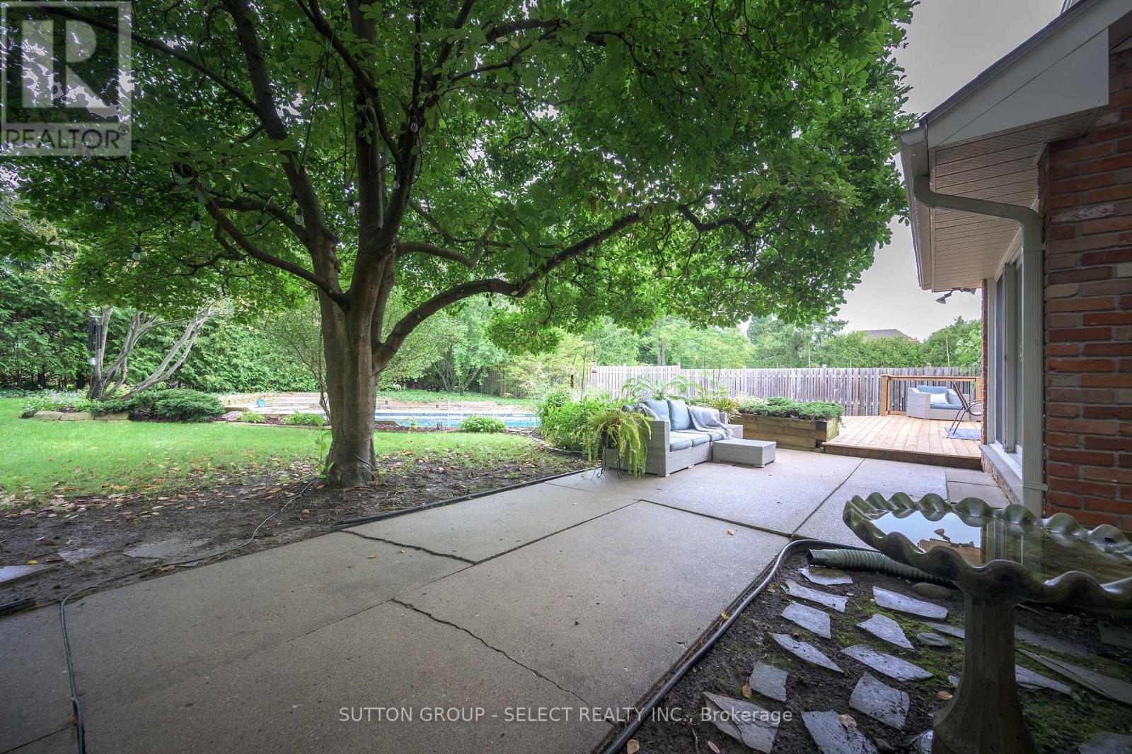 1316 Corley Drive N Property Photo 41