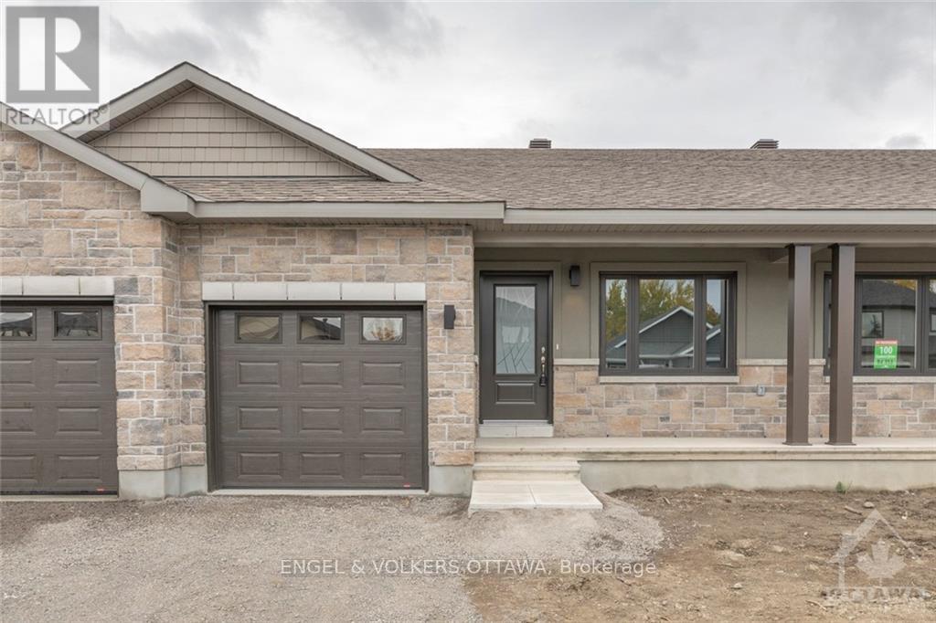 102 Seabert Drive Property Photo 1