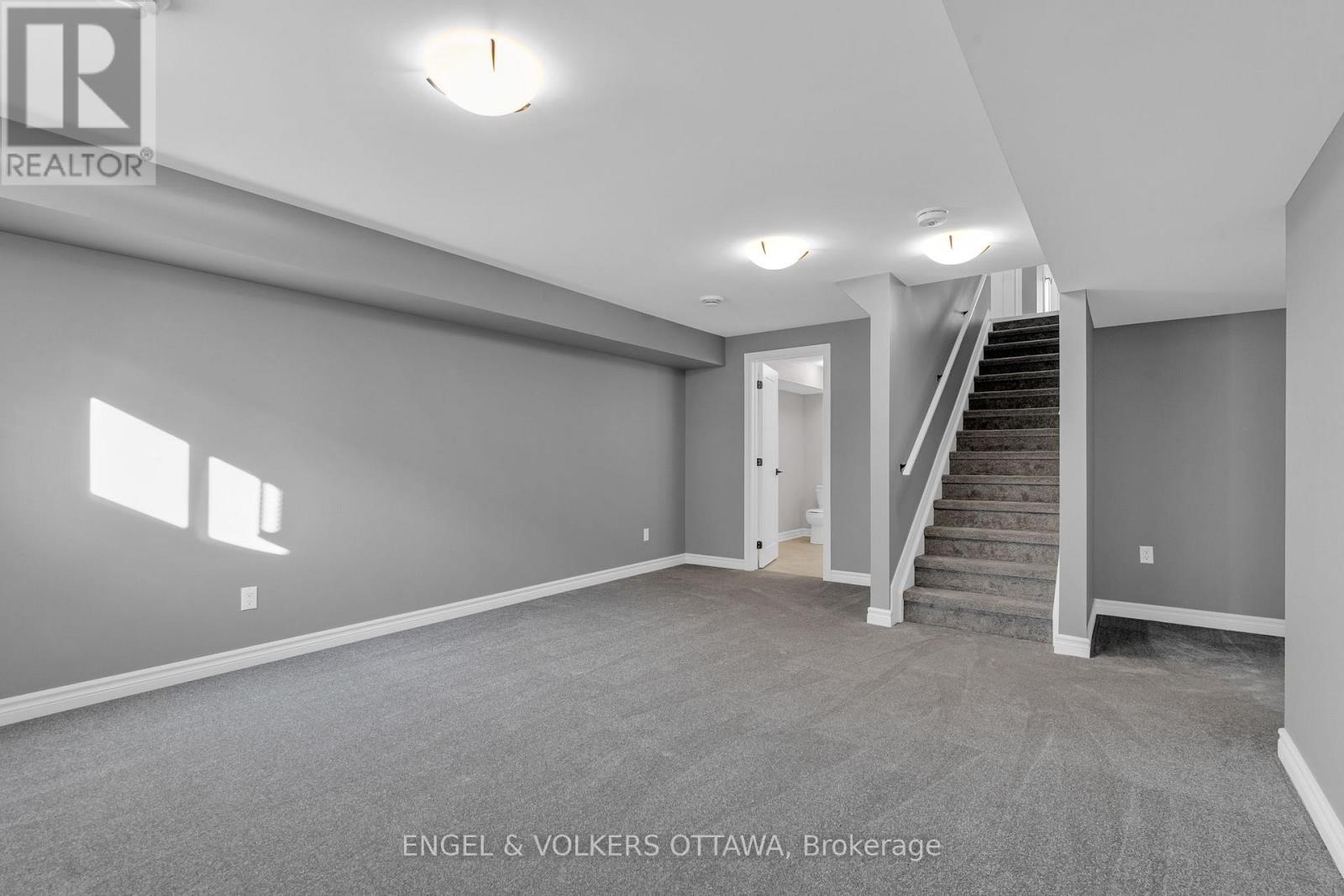 102 Seabert Drive Property Photo 19