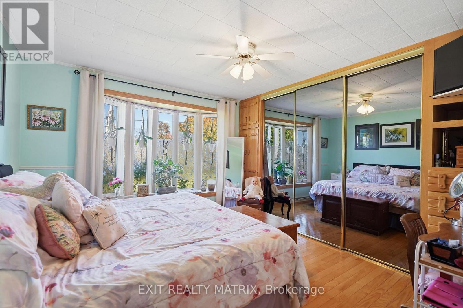 1055 Victoria Street Property Photo 15