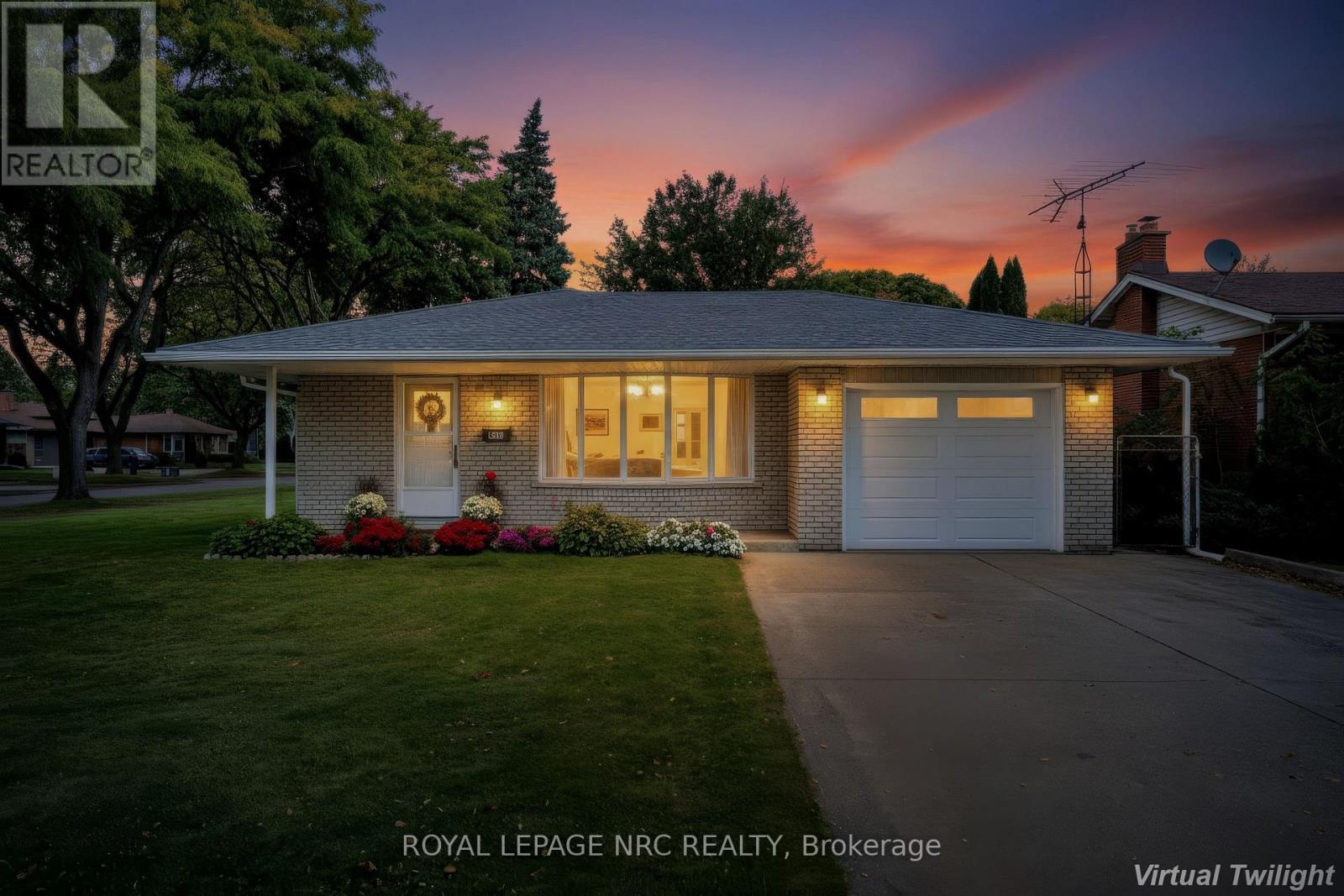 6395 Glengate Street Property Photo 2