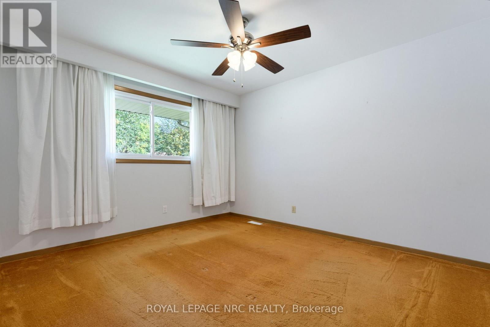 6395 Glengate Street Property Photo 22