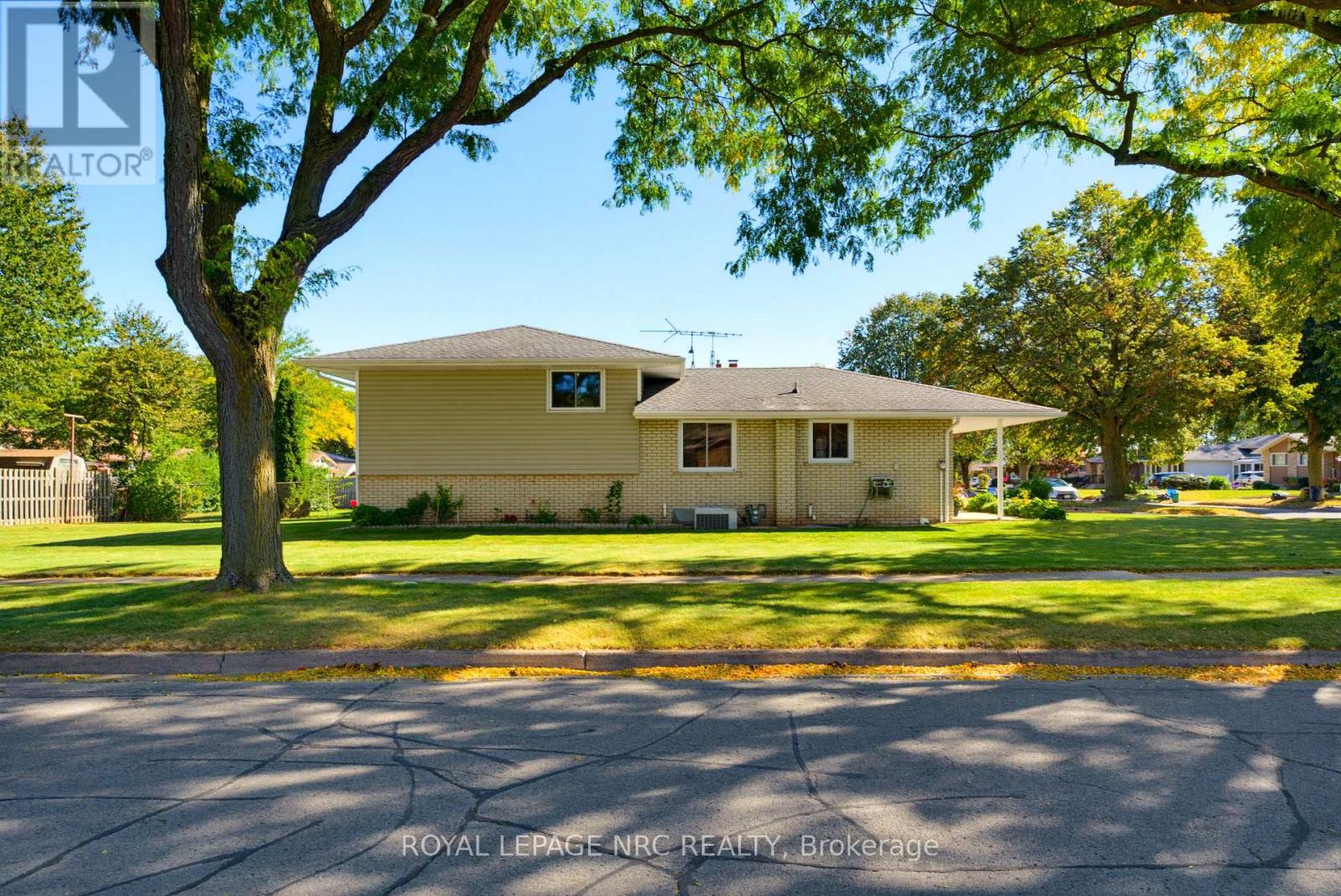 6395 Glengate Street Property Photo 33