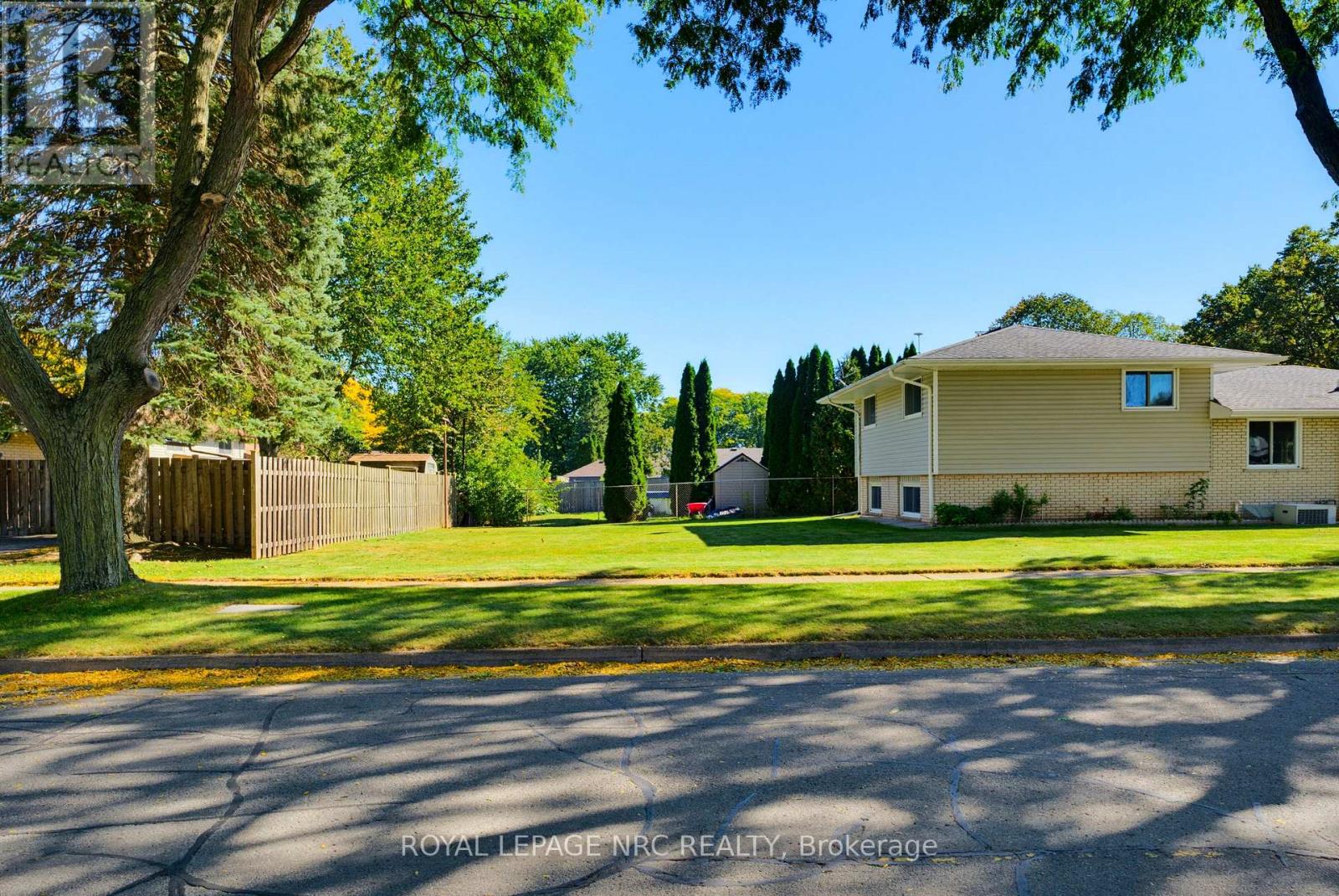 6395 Glengate Street Property Photo 34