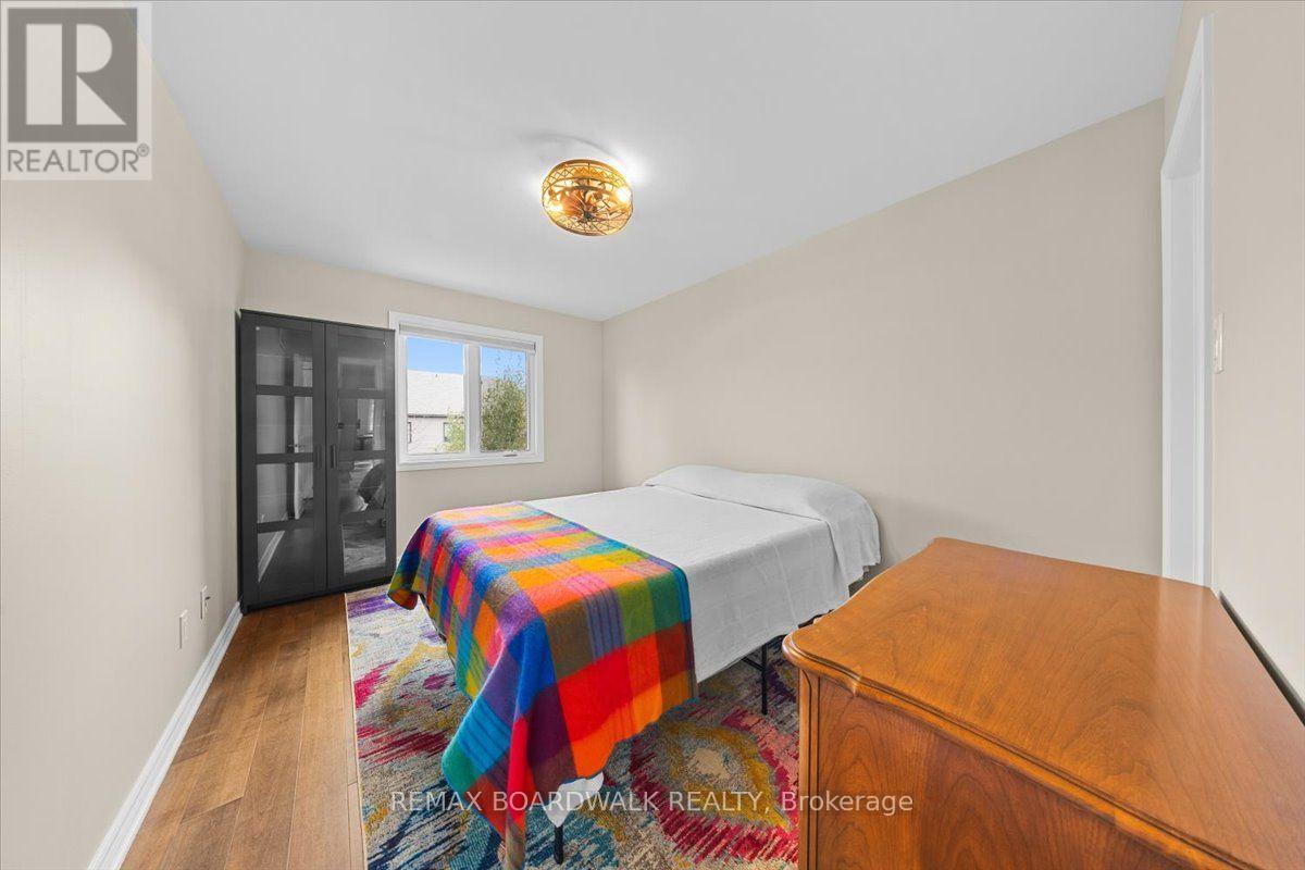 248 Munro Street Property Photo 26