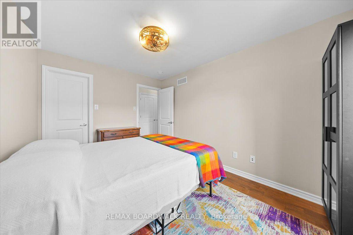 248 Munro Street Property Photo 27