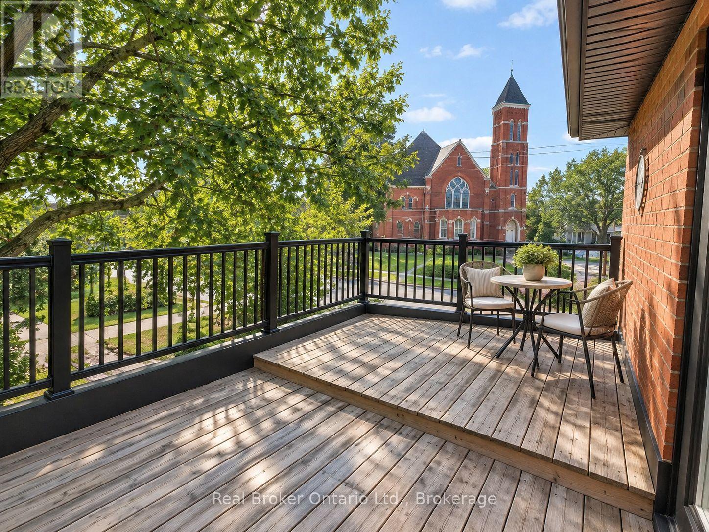 4 Cambria Street Property Photo 5