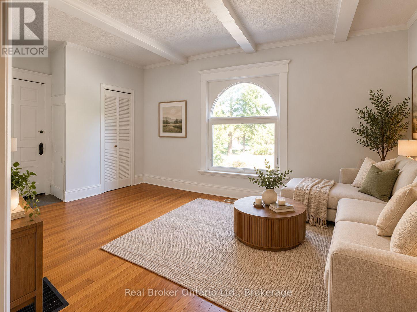 4 Cambria Street Property Photo 22