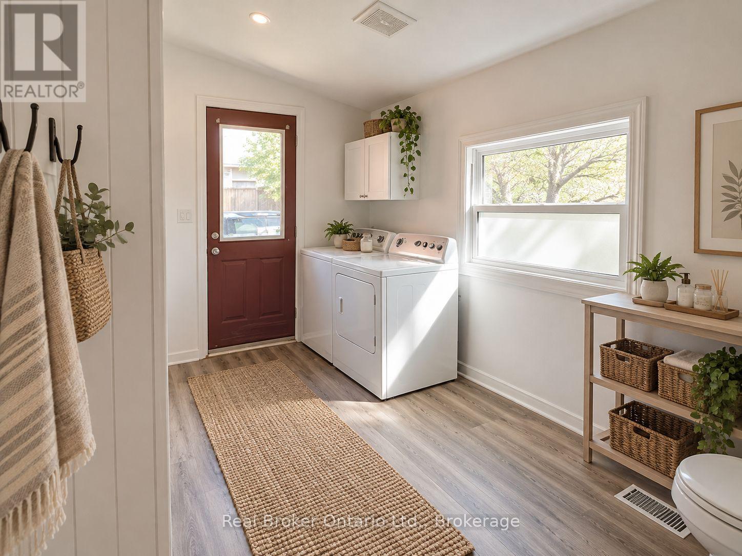 4 Cambria Street Property Photo 23