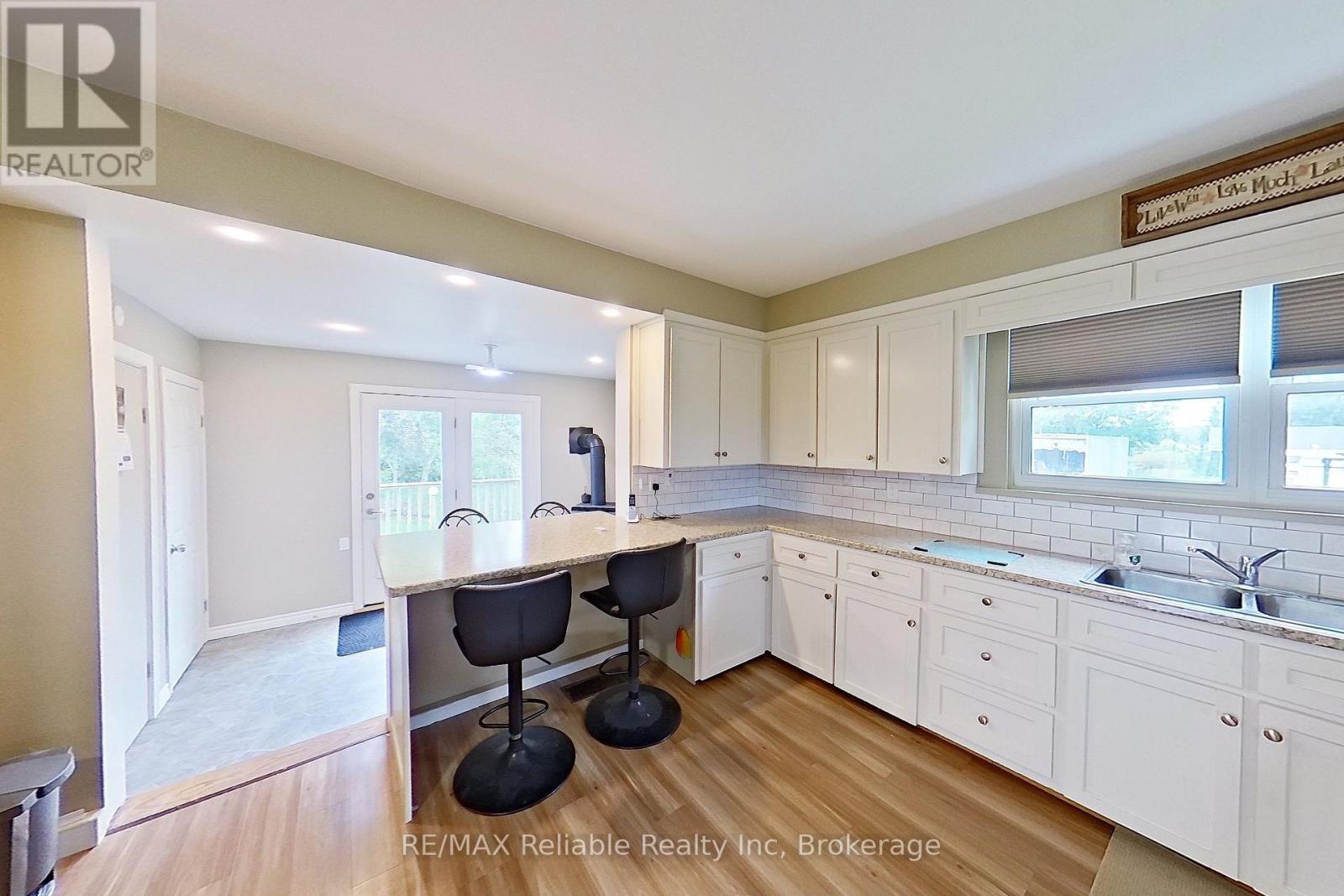 74445 Parr Line Property Photo 16