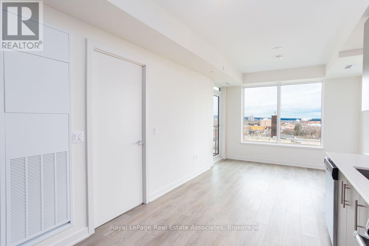 820 - 212 King William Street Property Photo 9