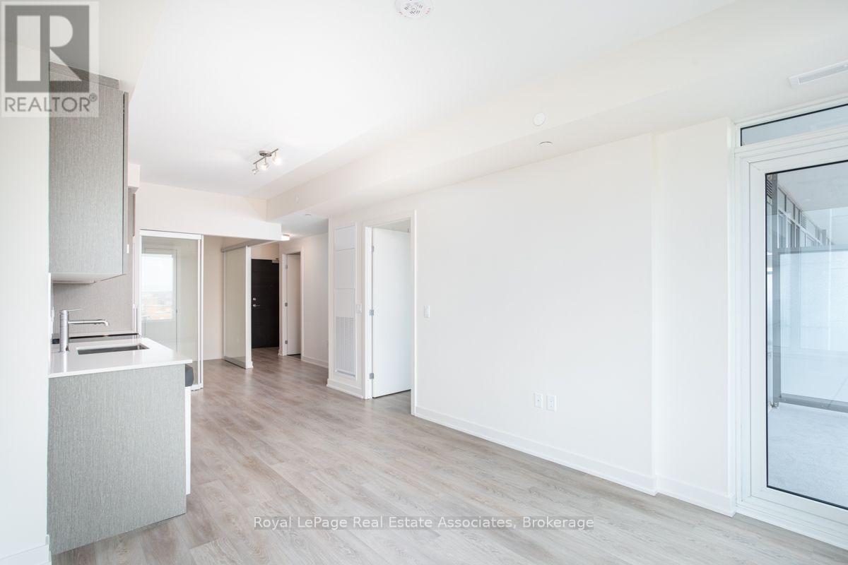 820 - 212 King William Street Property Photo 10