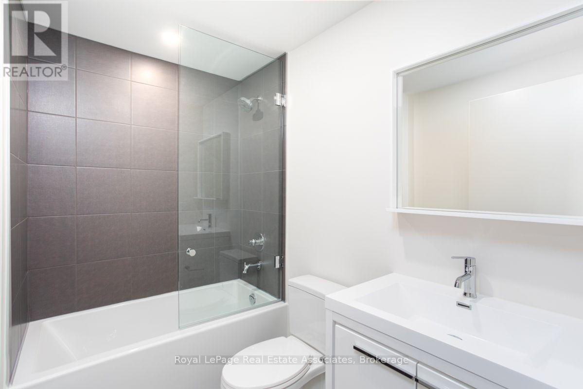 820 - 212 King William Street Property Photo 14