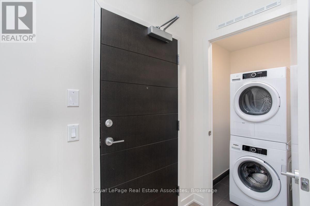 820 - 212 King William Street Property Photo 15