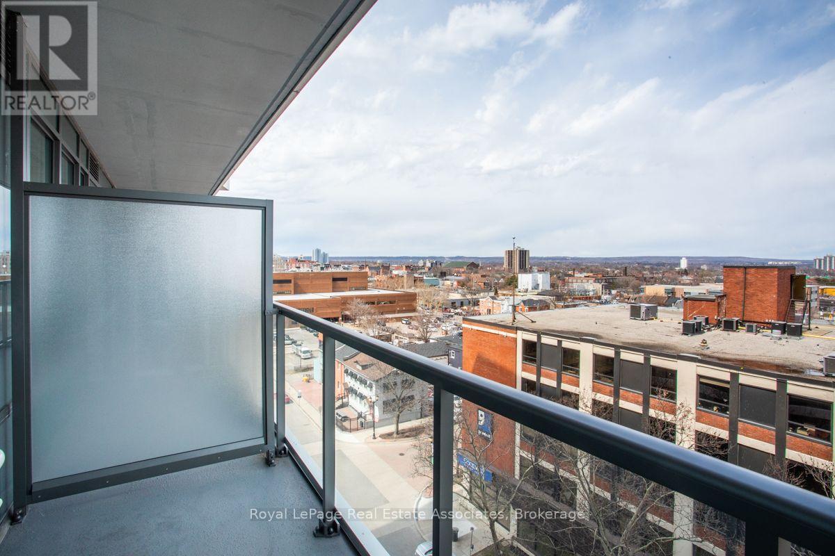 820 - 212 King William Street Property Photo 16