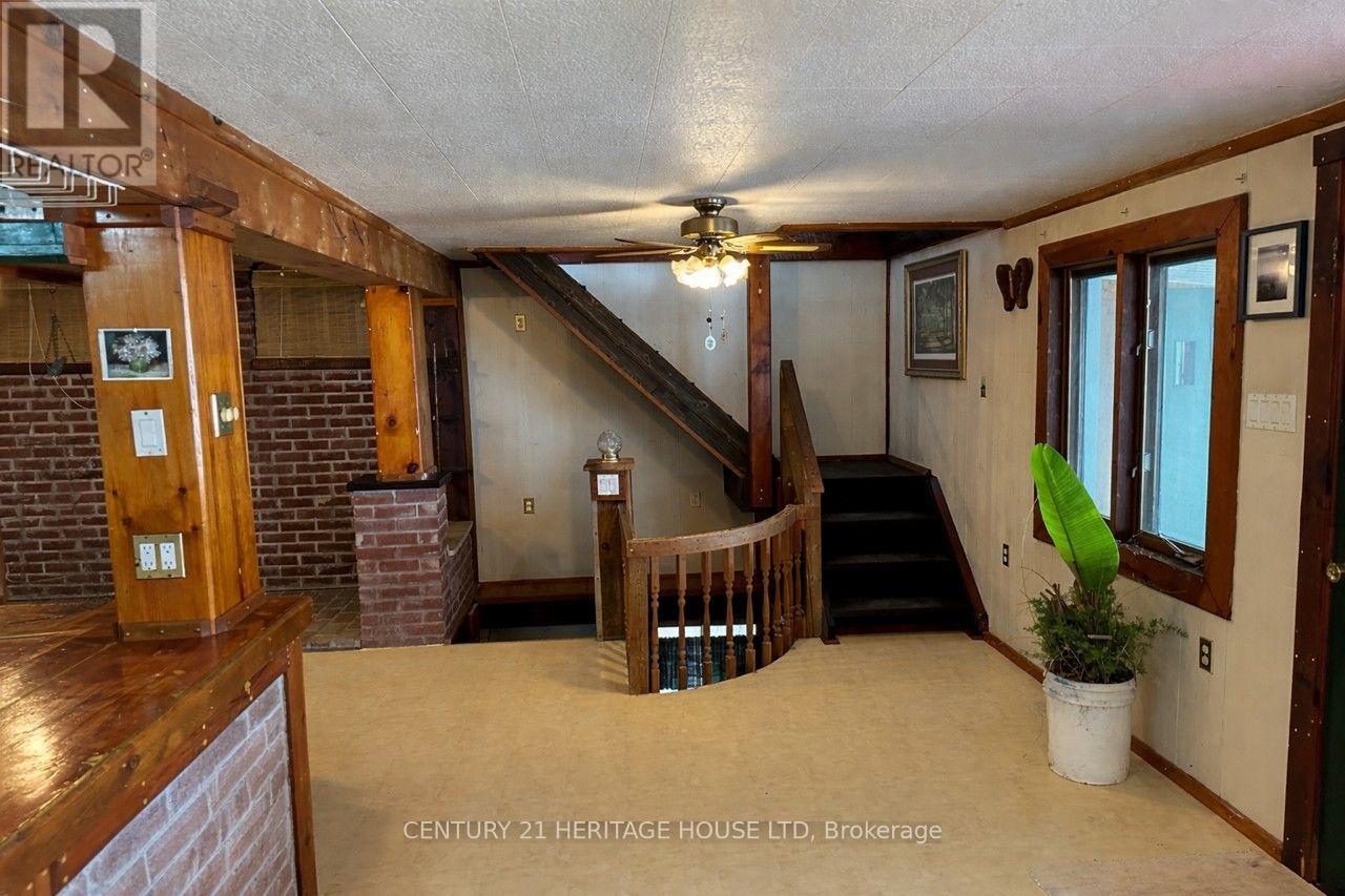 3393 Waneeta Drive Property Photo 11