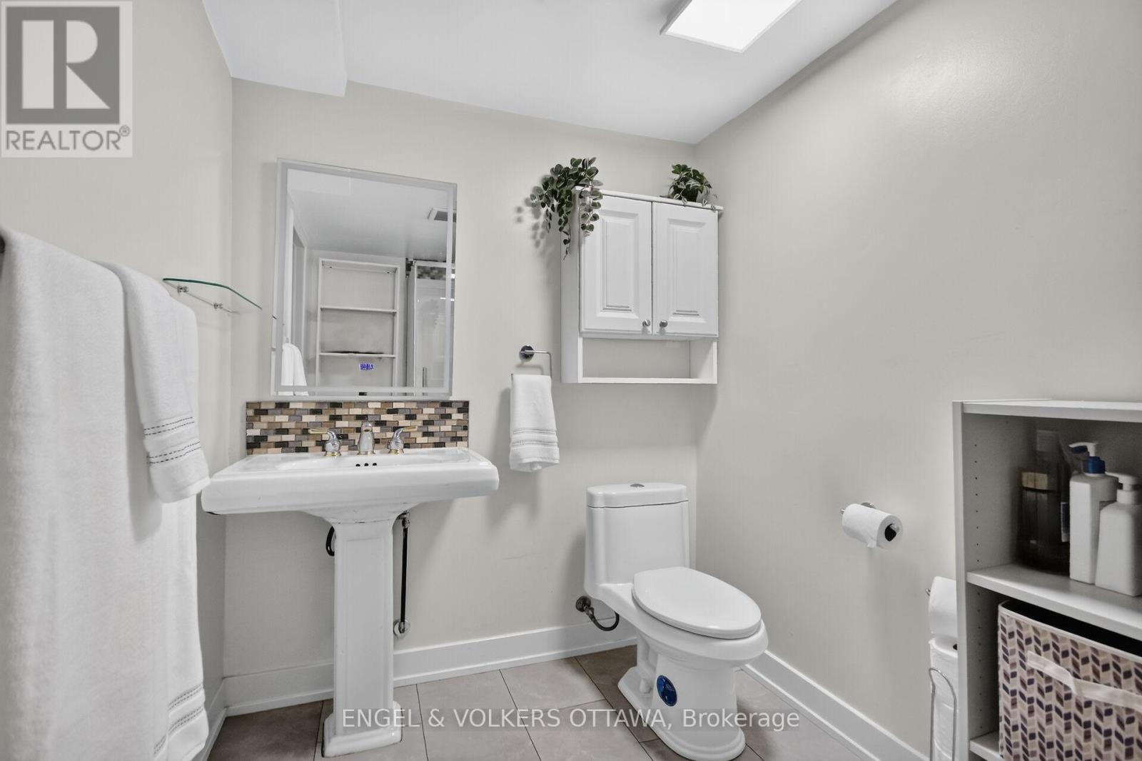 138 Sherway Drive Property Photo 33