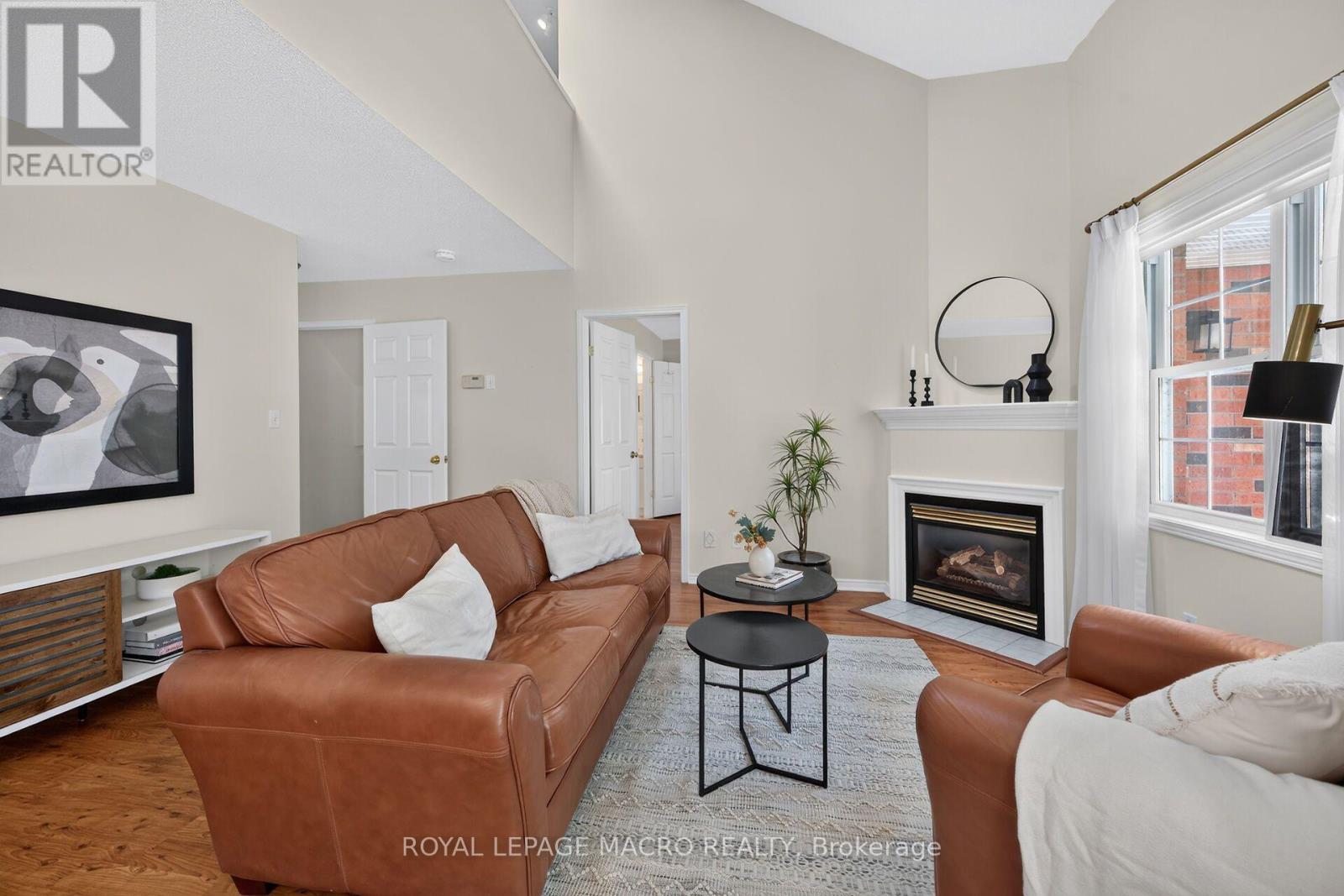 4 - 4108 Loganberry Court Property Photo 20