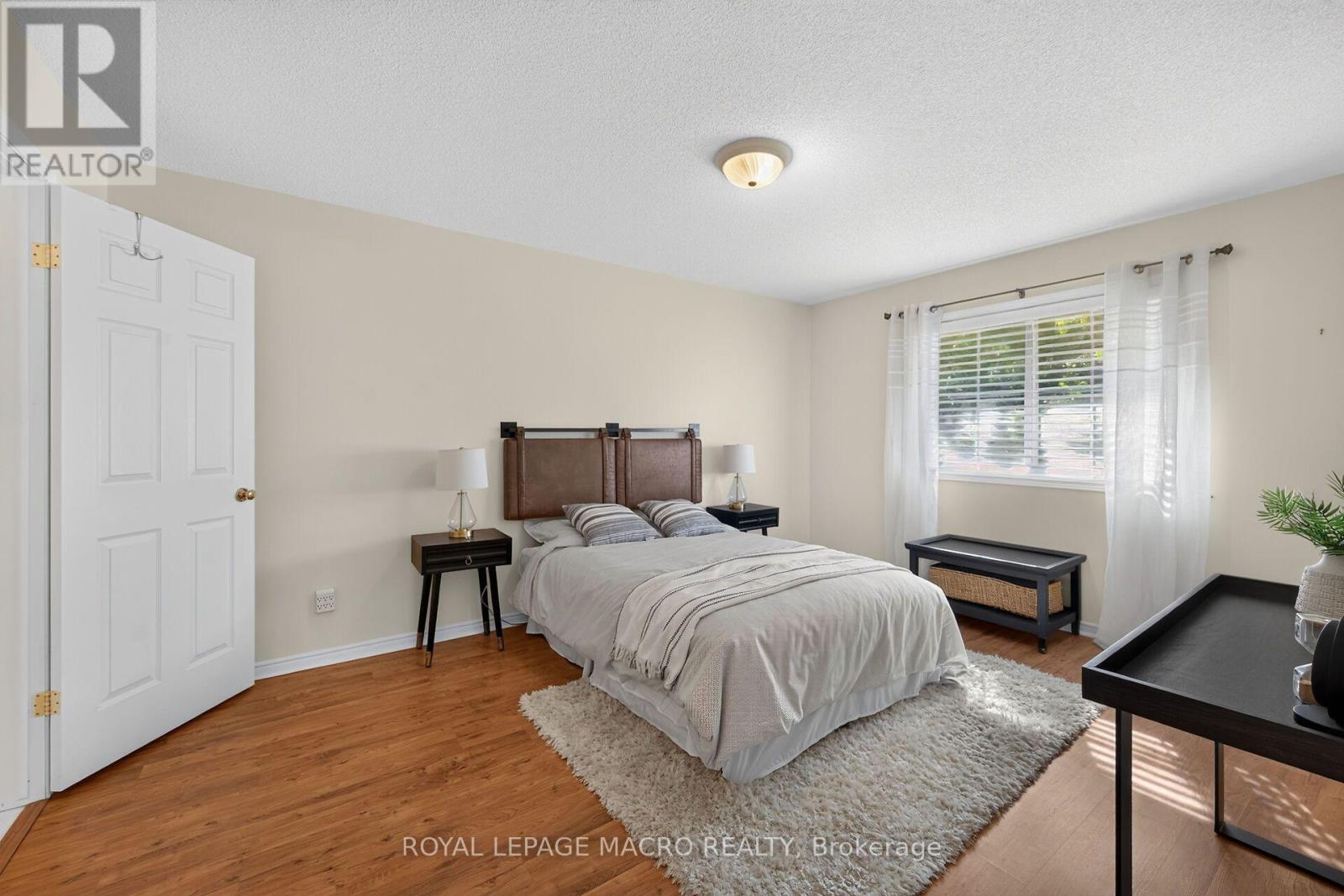 4 - 4108 Loganberry Court Property Photo 24