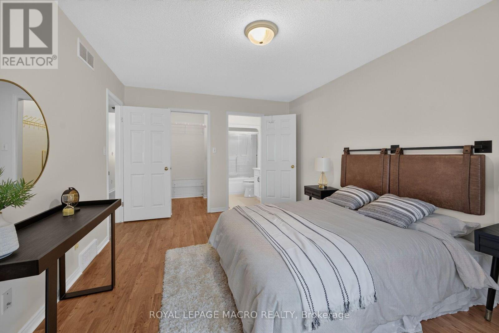 4 - 4108 Loganberry Court Property Photo 26