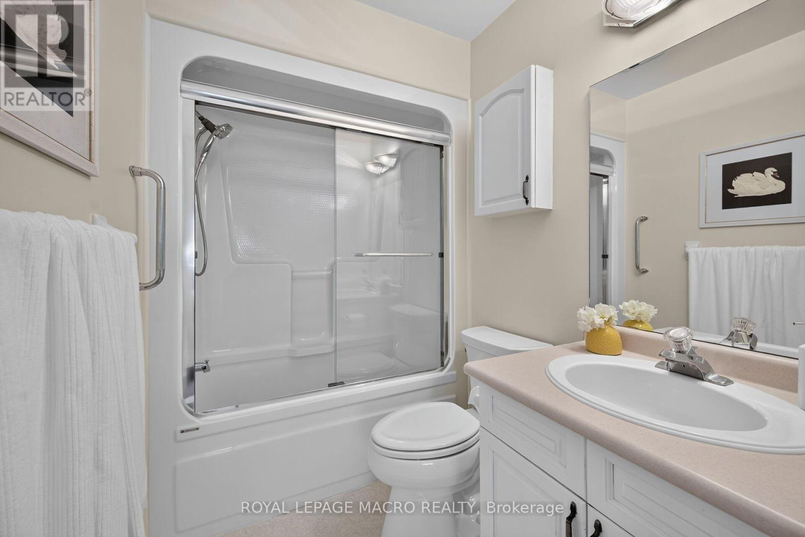 4 - 4108 Loganberry Court Property Photo 28