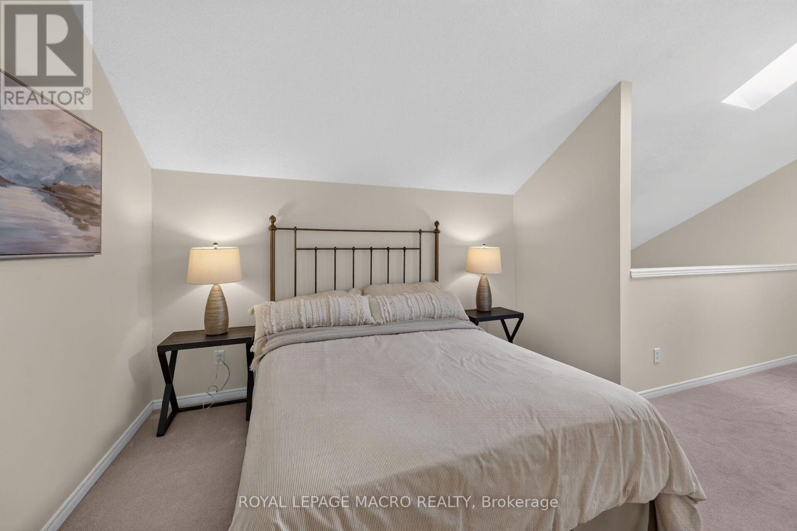 4 - 4108 Loganberry Court Property Photo 38