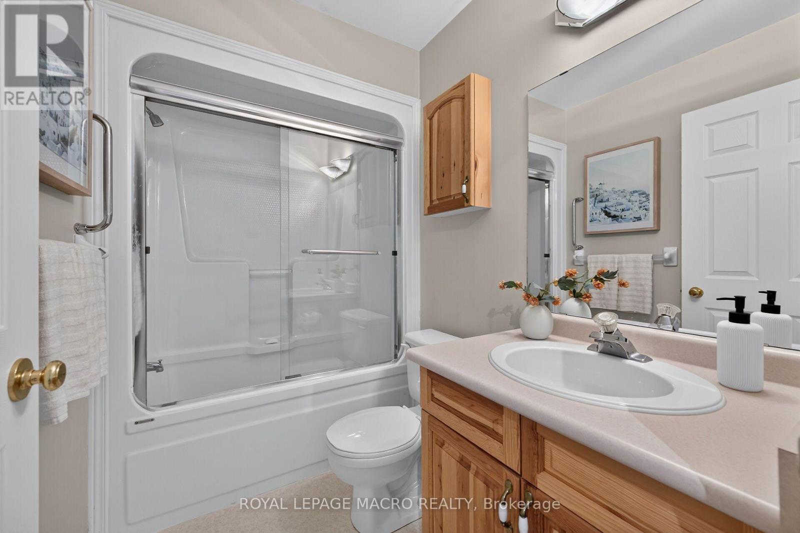 4 - 4108 Loganberry Court Property Photo 39