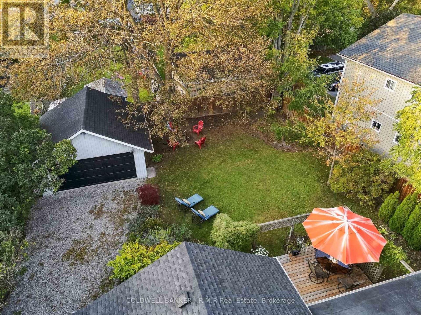 28 University Avenue W Property Photo 35