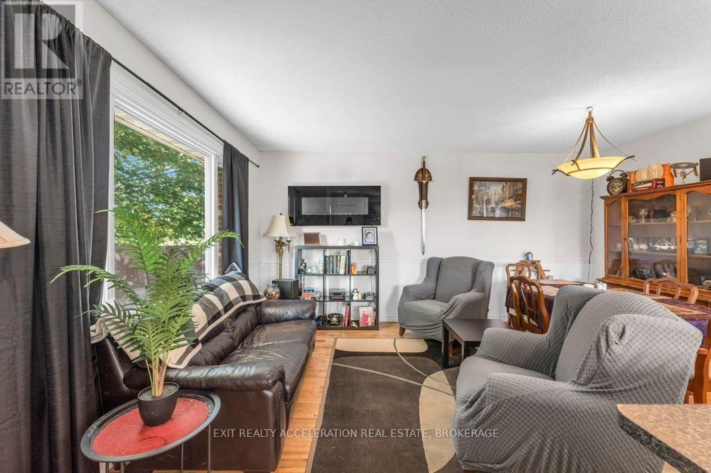 3937 Stagecoach Road Property Photo 9
