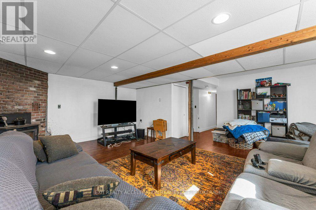3937 Stagecoach Road Property Photo 23