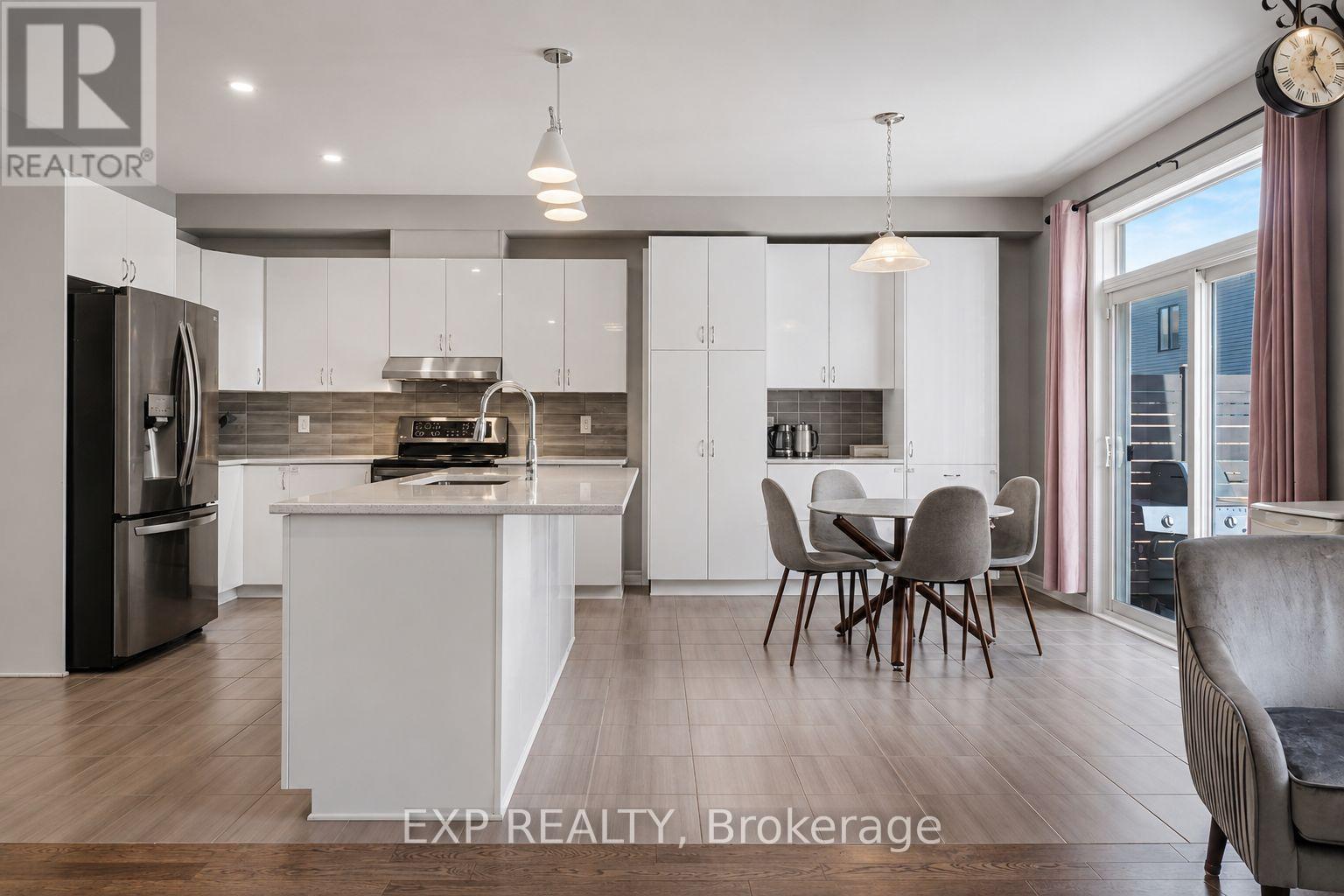 719 Cashmere Terrace Property Photo 15