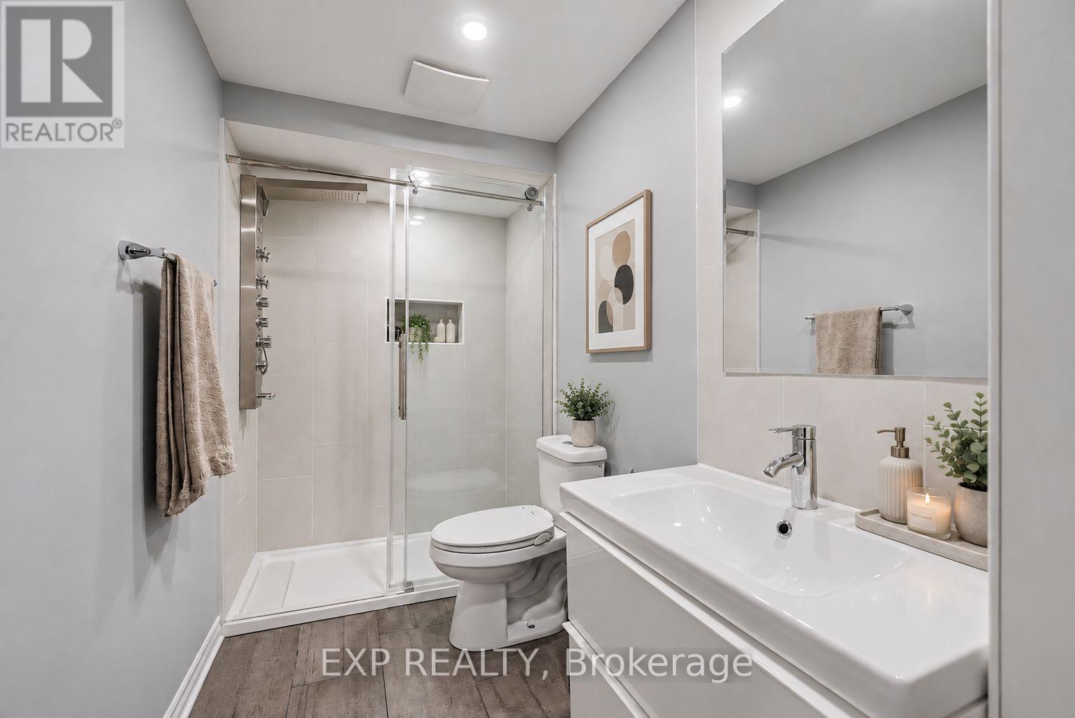 719 Cashmere Terrace Property Photo 34