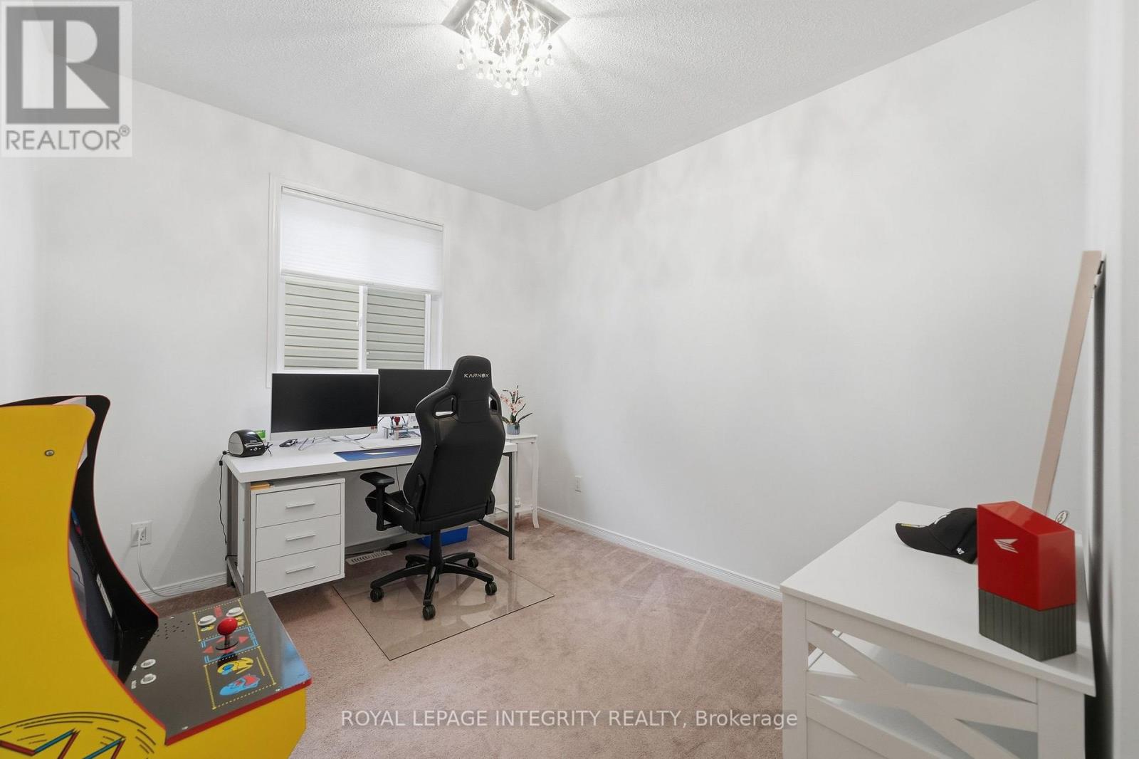 443 Landswood Way Property Photo 17