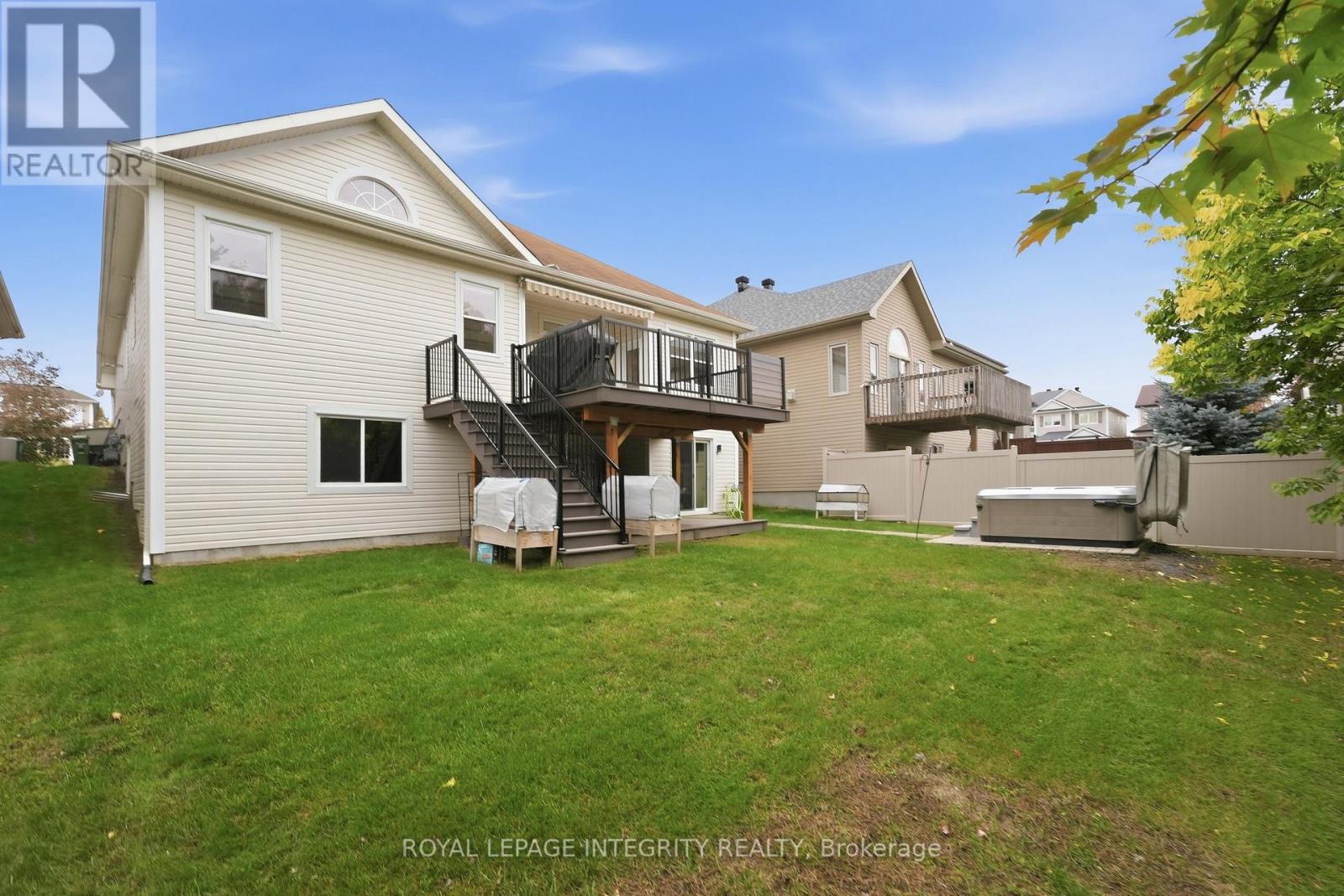 443 Landswood Way Property Photo 39